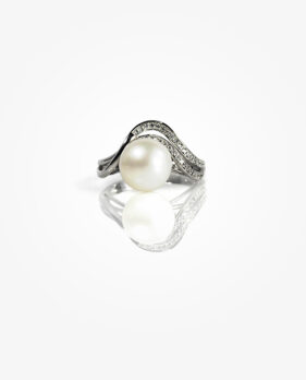 wave pearl ring
