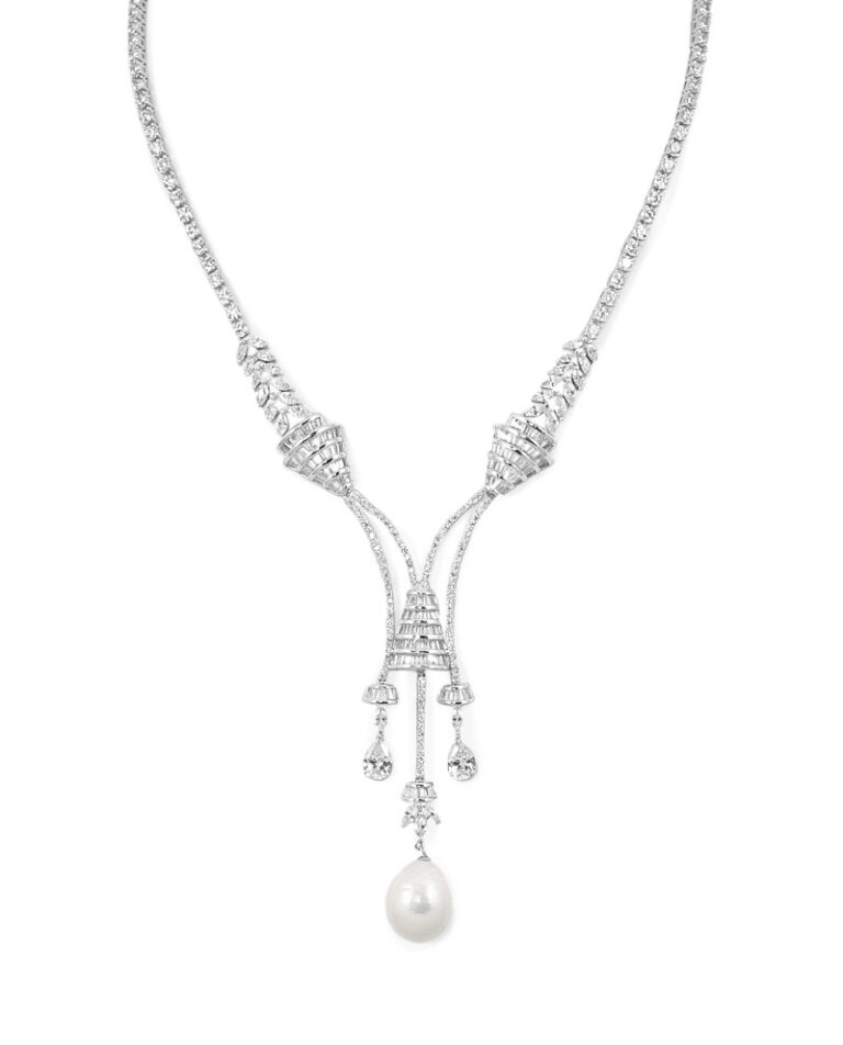 Drop Pearl Necklace