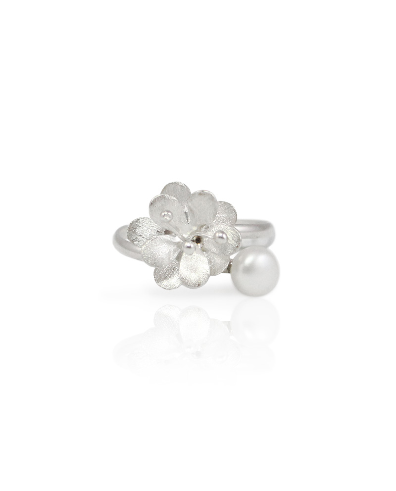 Silver Cherry Blossom Cultured Pearl Ring – Huongs Jewellery