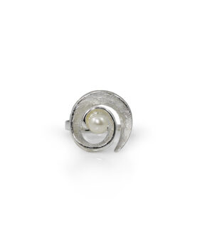 Silver Pearl Ring Hanoi