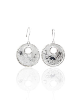Round Shell Dolphin Earrings