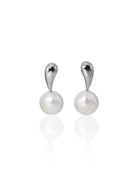 Silver Teardrop Pearl Earrings